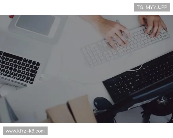 利来国际ag集团秉承客户至上的理念，提供全天候、多渠道优质客户服务体验